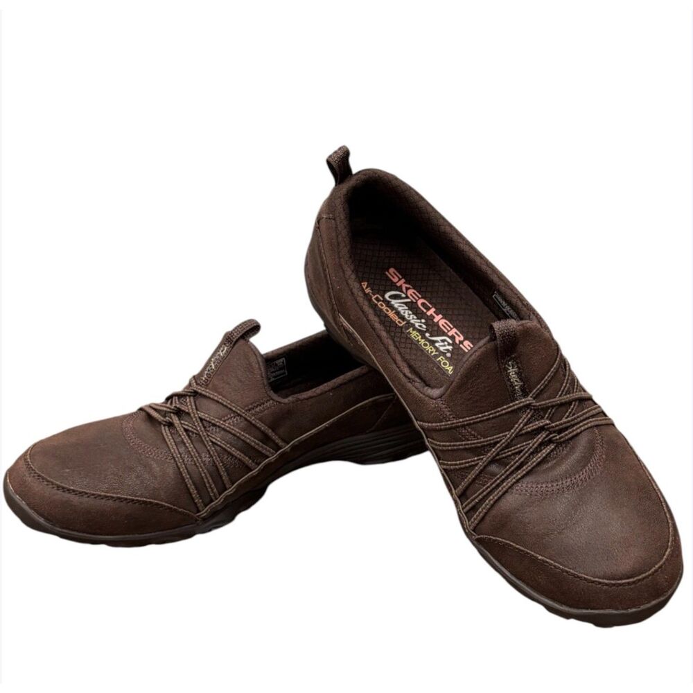 Skechers Classic Fit Memory Foam Women’s Brown Slip On Shoes Casual Comfort 7.5
